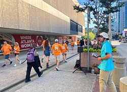 Tennessee vs. Syracuse outreach